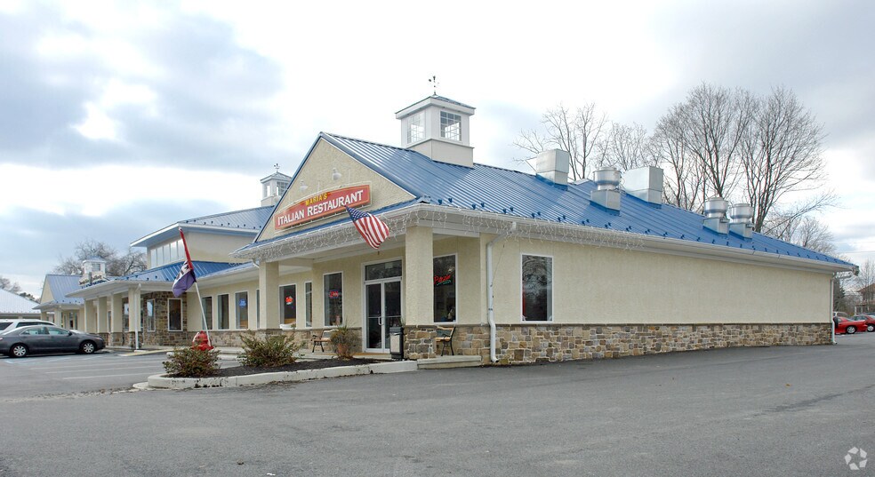 More Photos Of 2525 Augustine Herman Hwy, Chesapeake City Freestanding For Sale