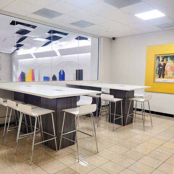 More Photos Of 7791 NW 46th St, Doral Office For Lease