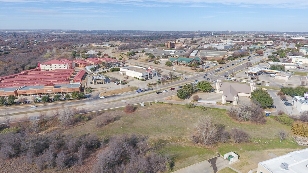 More Photos Of 6021 Bryant Irvin Blvd, Fort Worth Land For Lease