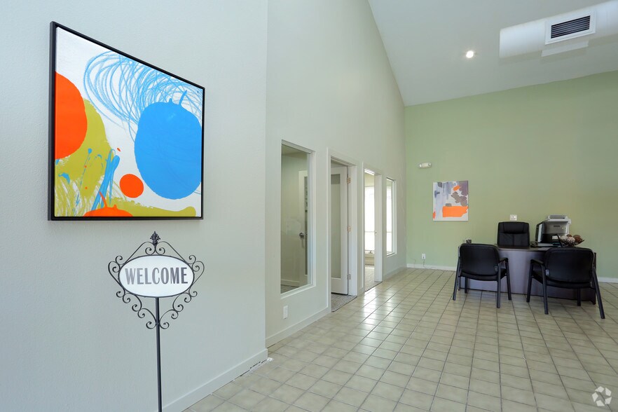 More Photos Of 6326 S 107th East Ave, Tulsa Apartments For Sale