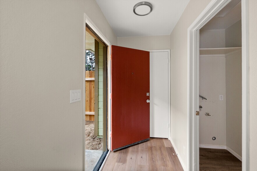 More Photos Of 430-440 Linden Dr, Oxnard Apartments For Sale