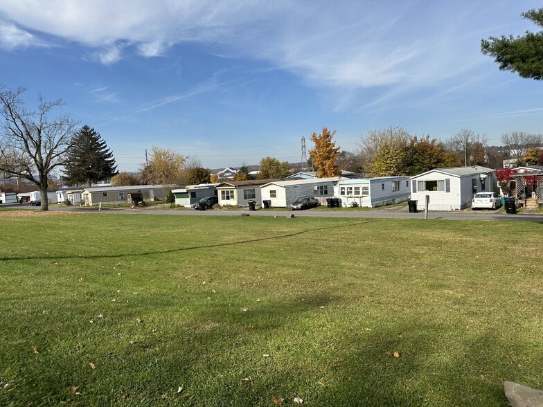 Primary Photo Of 3145 Stewart Rd, Vestal Manufactured Housing Mobile Home Park For Sale