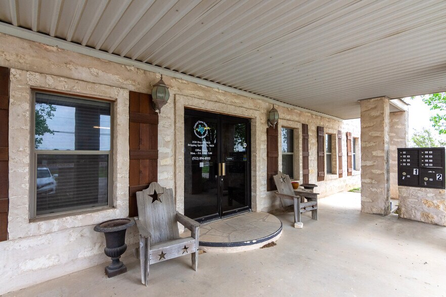 More Photos Of 2520 W Highway 290, Dripping Springs Light Manufacturing For Sale