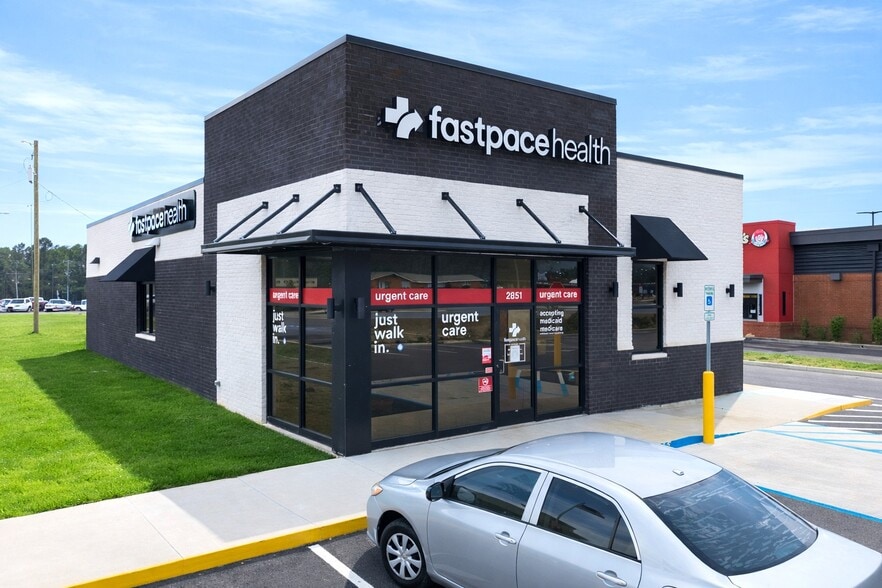 Primary Photo Of 2801 Highway 78 E, Jasper Medical For Sale