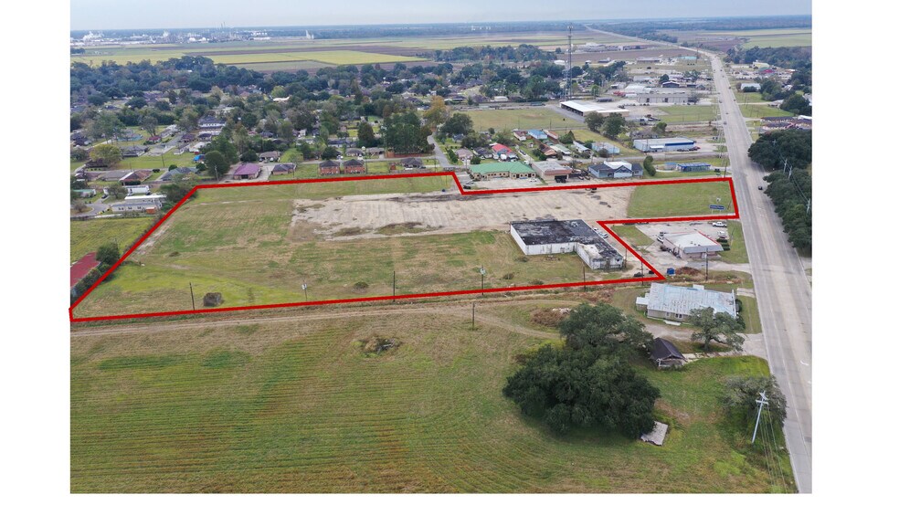 More Photos Of 25035 Highway 1, Plaquemine Distribution For Lease