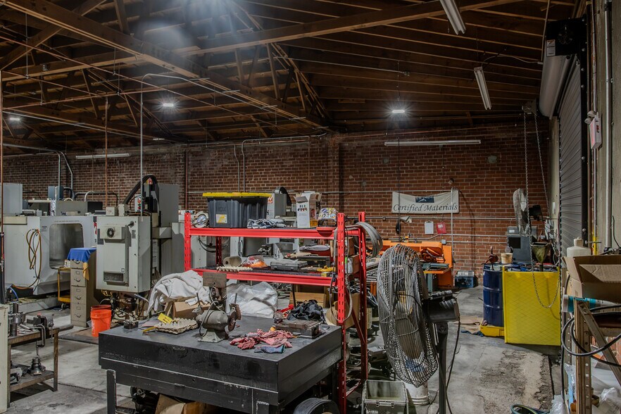 More Photos Of 2456 E 57th St, Huntington Park Warehouse For Sale