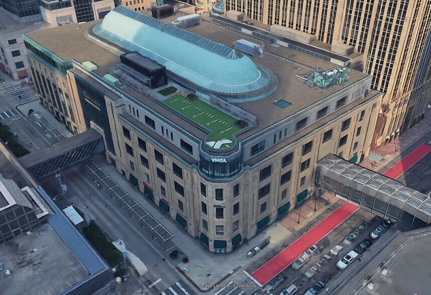 More Photos Of 651 Nicollet Mall, Minneapolis Office For Lease