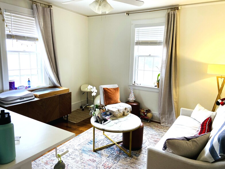More Photos Of 710 Raleigh St, West Columbia Office For Lease