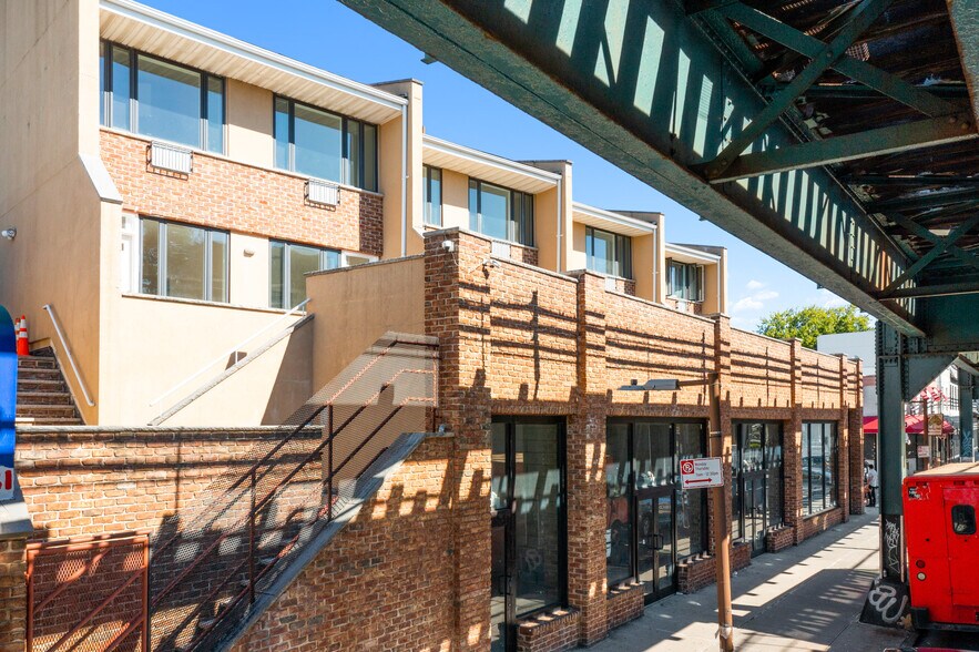 Primary Photo Of 3025 Fulton St, Brooklyn Storefront Retail Residential For Lease