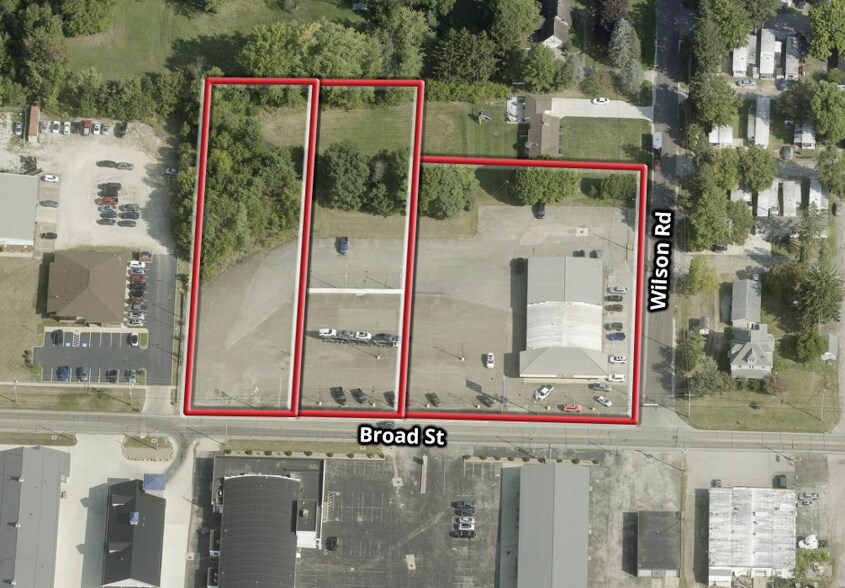 More Photos Of 900 Broad St, Wadsworth General Retail For Sale