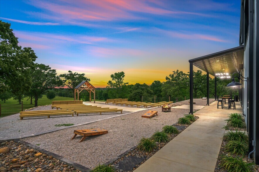 More Photos Of 1972 FM 857, Grand Saline Trailer Camper Park For Sale