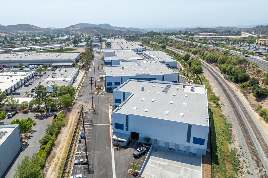 More Photos Of 2424 Hook Dr, Simi Valley Manufacturing For Sale