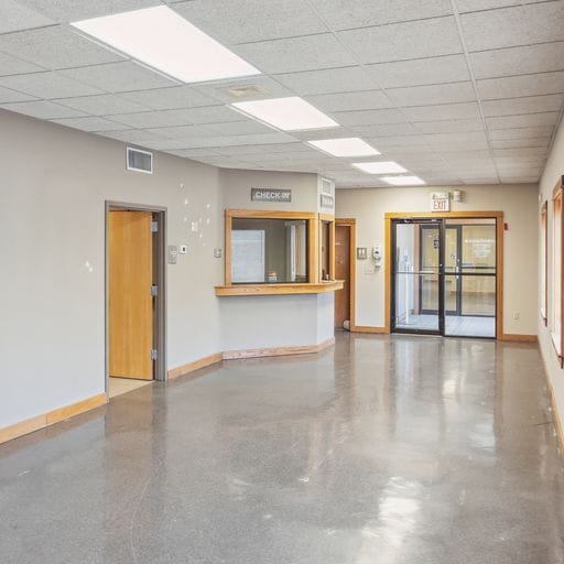 More Photos Of 280 Virginia Ave NE, Norton Medical For Lease