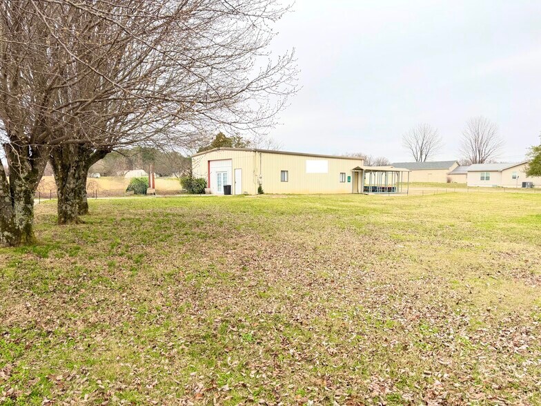 More Photos Of 3637 Winchester Rd, New Market Flex For Sale