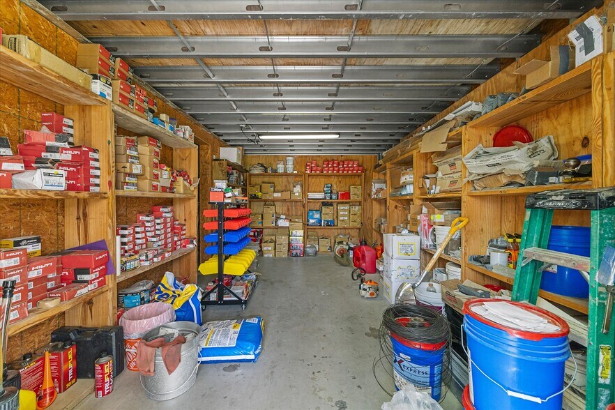 More Photos Of 1101 Willy Vester Rd, Van Alstyne Warehouse For Sale