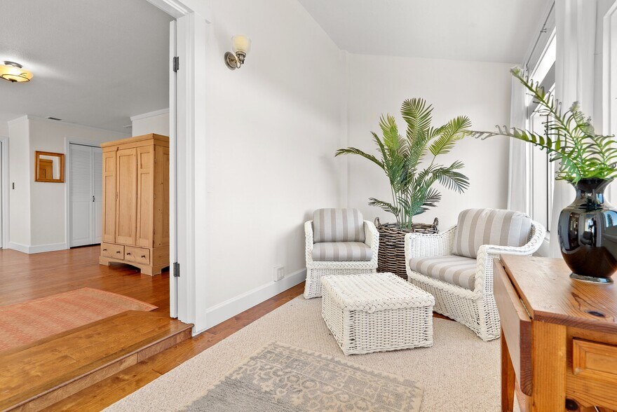 More Photos Of 7919 Empire Grade, Santa Cruz Multifamily For Sale