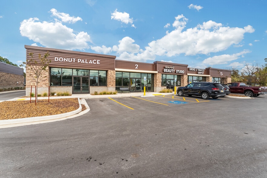 More Photos Of 2630 E Robinson Ave, Springdale Unknown For Lease