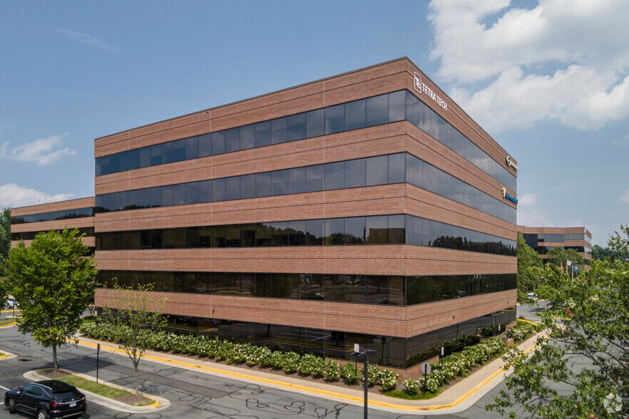 More Photos Of 10306 Eaton Pl, Fairfax Office For Lease