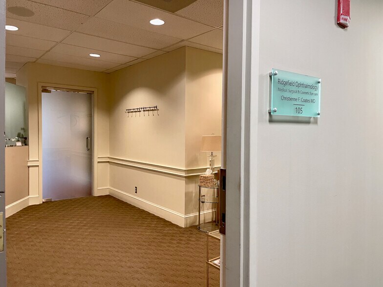 More Photos Of 90 Grove St, Ridgefield Medical For Sale