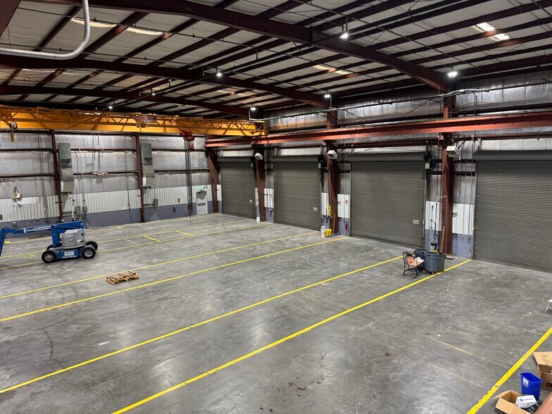 More Photos Of 45051 Industrial Dr, Fremont Warehouse For Lease