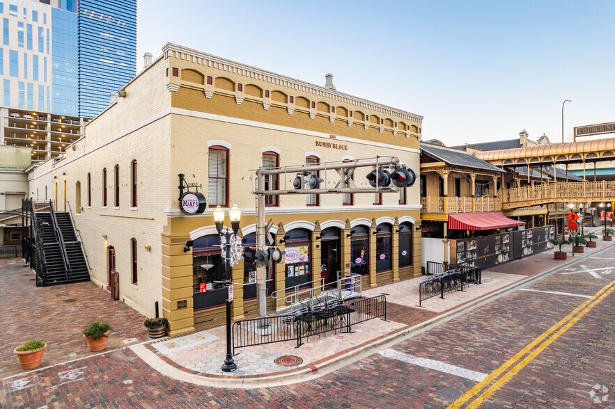 More Photos Of 112 - 126 W Church St, Orlando General Retail For Lease