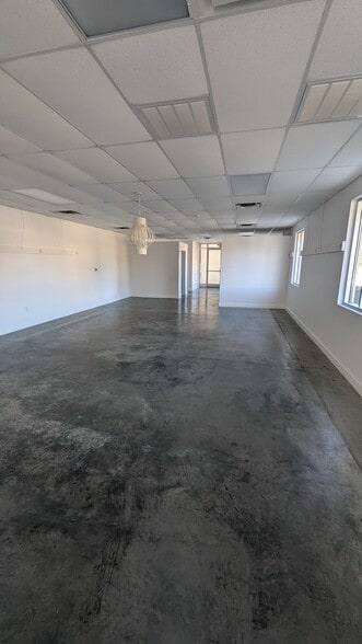More Photos Of 16610 Old Statesville Rd, Huntersville Storefront Retail Office For Lease