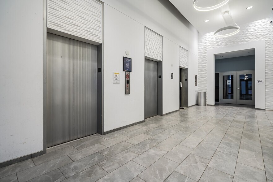 More Photos Of 55-75 Erieview Plz, Cleveland Office For Sale