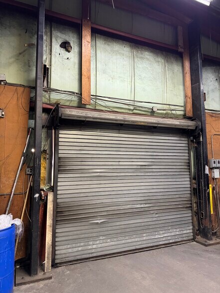 More Photos Of 18 Blanchard St, Newark Land For Lease