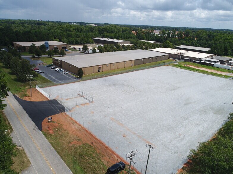 More Photos Of 5030 N Blackstock Rd, Spartanburg Land For Lease