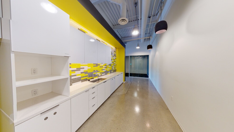 More Photos Of 13280 Evening Creek Dr S, San Diego Office For Lease