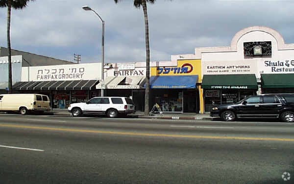 Primary Photo Of 515--527 N Fairfax Ave, Los Angeles Storefront For Lease