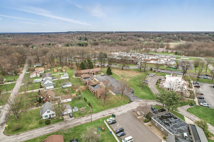 More Photos Of 2000 Green St, Farrell Medical For Sale