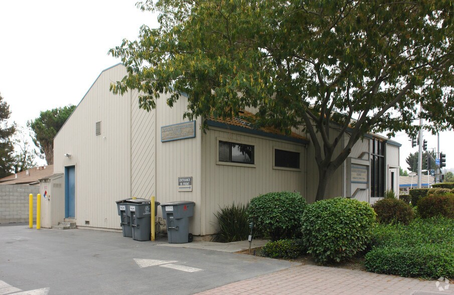 More Photos Of 10012 N Foothill Blvd, Cupertino Medical For Sale