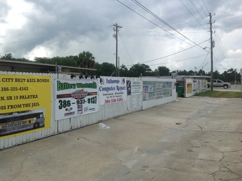 More Photos Of 930 S State Road 19, Palatka Storefront For Sale