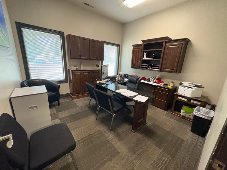 More Photos Of 2306 IFCU way, Lafayette Auto Dealership For Sale