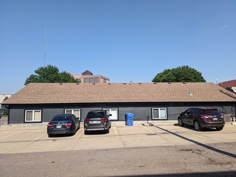 More Photos Of 427 N Minnesota Ave, Sioux Falls Office For Lease