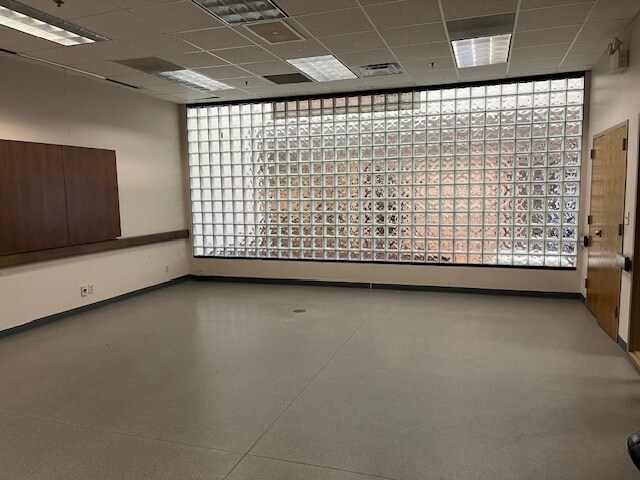 More Photos Of 3203 Avenue B, Lubbock Food Processing For Lease