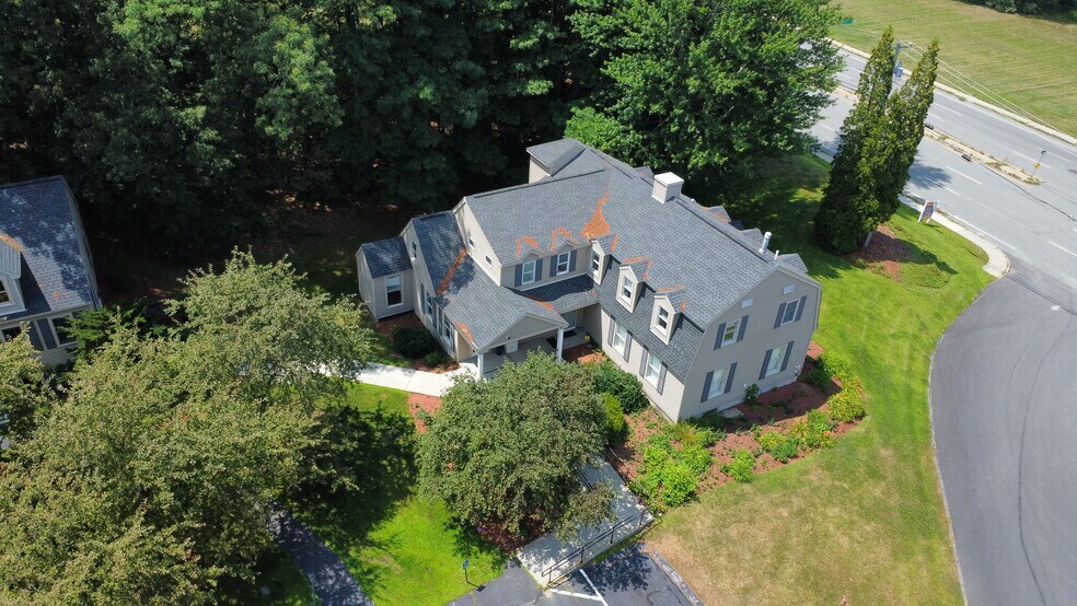 More Photos Of 1 Mound Ct, Merrimack Medical For Sale