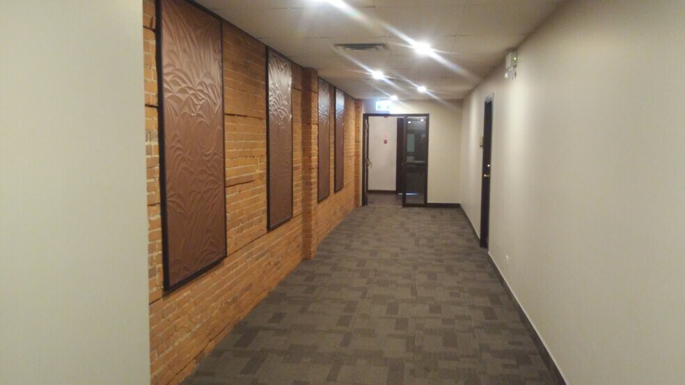 More Photos Of 10525 Jasper Ave NW, Edmonton Storefront For Lease