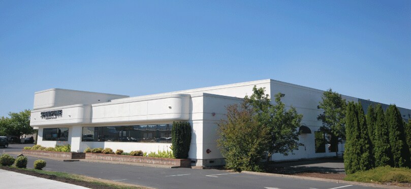 More Photos Of 4211 W 11th Ave, Eugene Freestanding For Lease