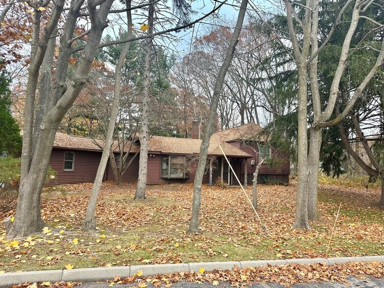 More Photos Of 5723-5733 Hopkins Rd, Mentor Specialty For Sale