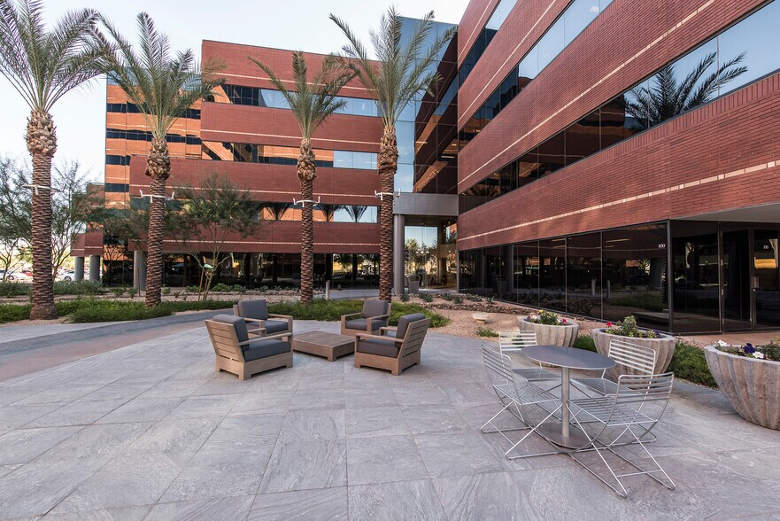 More Photos Of 4615 E Elwood St, Phoenix Office For Lease