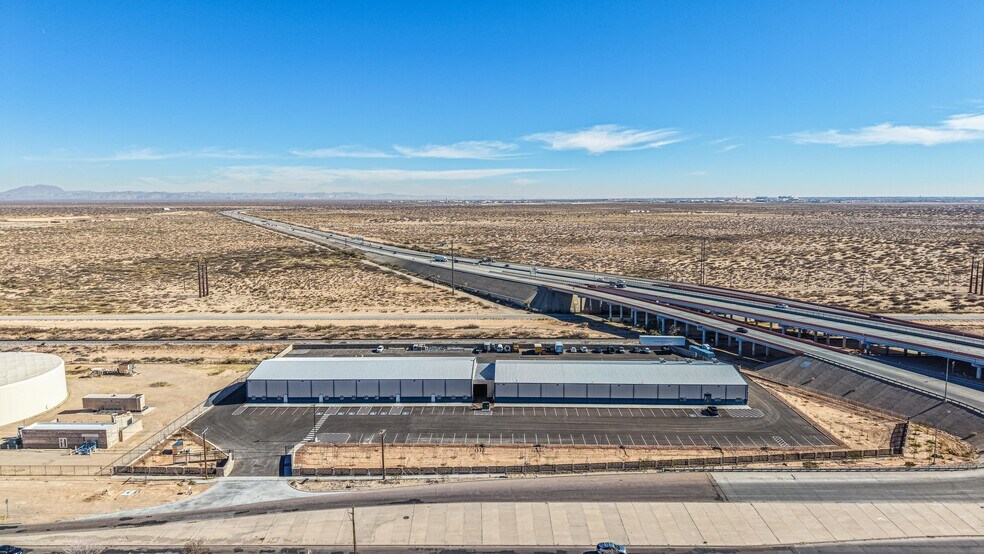 More Photos Of 10100 Railroad Dr., El Paso Warehouse For Lease