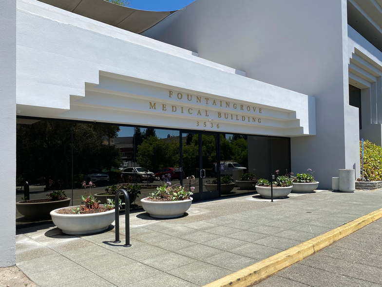 More Photos Of 3536 Mendocino Ave, Santa Rosa Medical For Lease