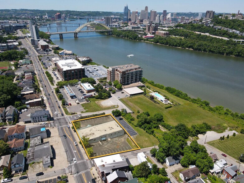 More Photos Of 179 Fairfield Ave, Dayton Office For Sale