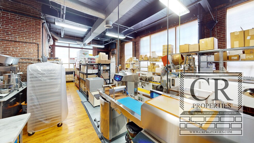 More Photos Of 269 Main St, Beacon Storefront For Sale