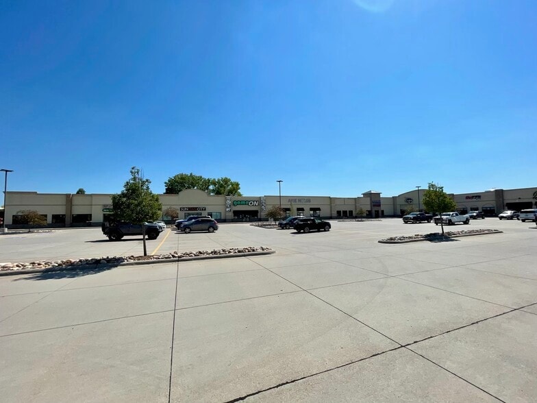 More Photos Of 5012 3rd Ave, Kearney Unknown For Lease