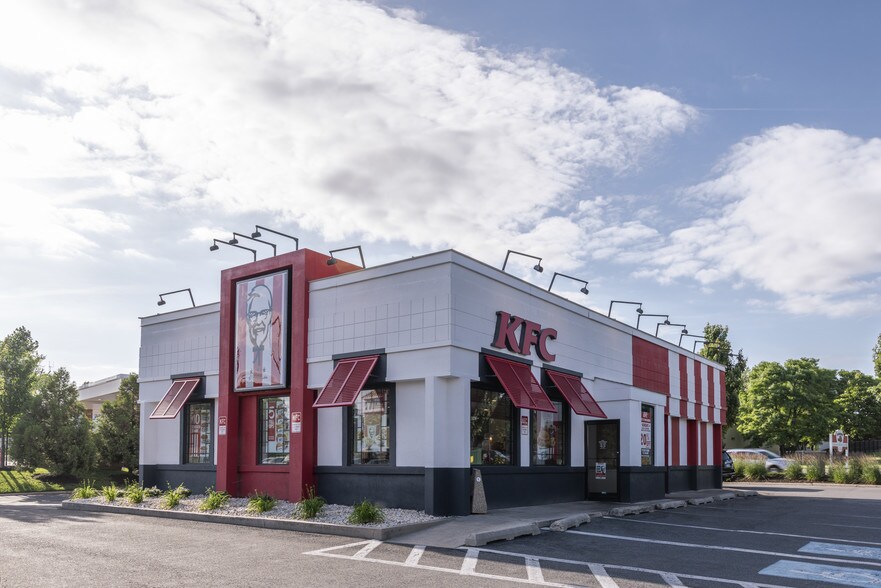 More Photos Of 4103-4211 Mountain Rd, Pasadena Unknown For Lease