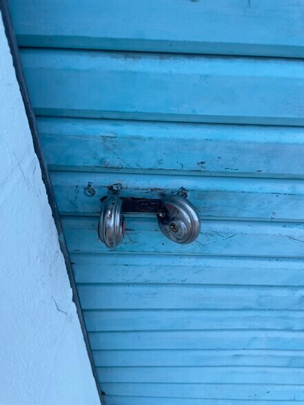 More Photos Of 820 Carswell Ave, Daytona Beach Self Storage For Sale
