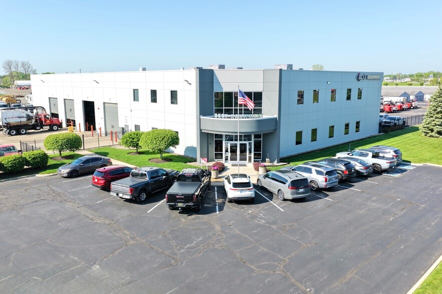 More Photos Of 5550 Poindexter Dr, Indianapolis Distribution For Sale